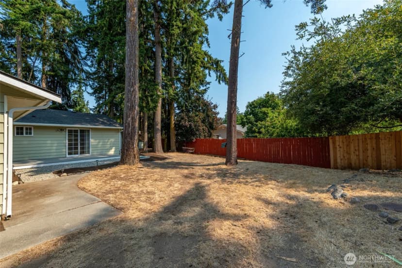 Property photo for 1206 Independence Court, Oak Harbor photo 32