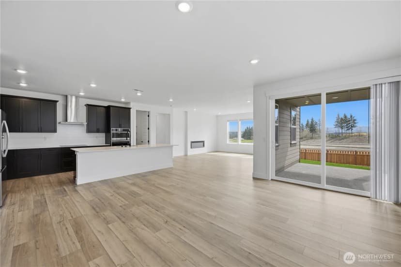 Property photo for 20402 Mystic Place E, Bonney Lake photo 6