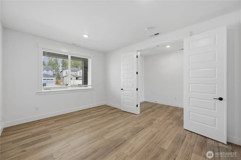 Property photo for 20402 Mystic Place E, Bonney Lake photo 8
