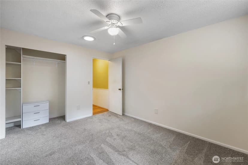 Property photo for 8609 Lake Forest Drive Se, Lacey photo 23