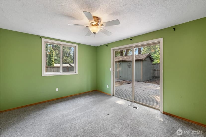 Property photo for 8609 Lake Forest Drive Se, Lacey photo 11