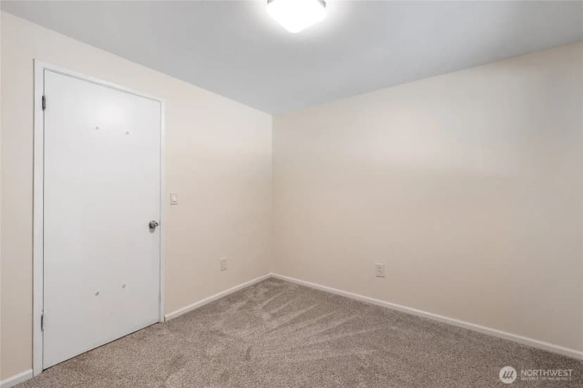 Property photo for 8609 Lake Forest Drive Se, Lacey photo 21