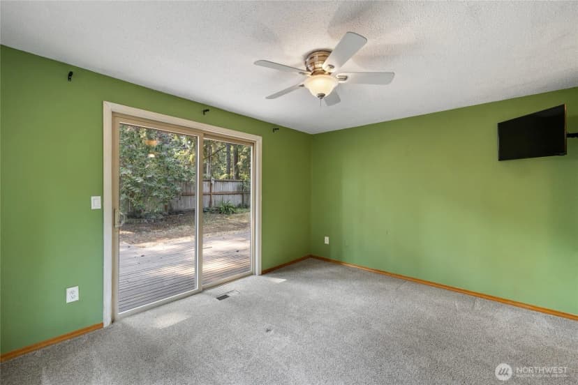 Property photo for 8609 Lake Forest Drive Se, Lacey photo 12