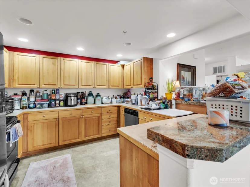 Property photo for 910 Medical Center Drive #g101, Arlington photo 15