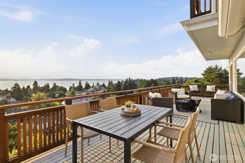 Property photo for 7329 44th Avenue Sw, Seattle photo 13