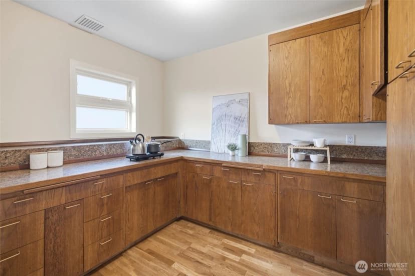 Property photo for 7329 44th Avenue Sw, Seattle photo 30