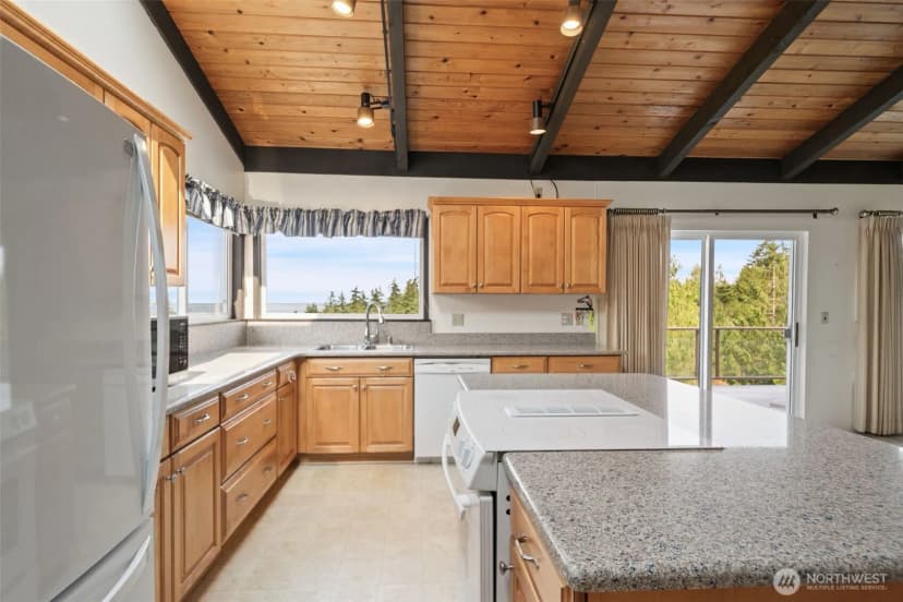 Property photo for 91 Huckleberry Crst, Sequim photo 7