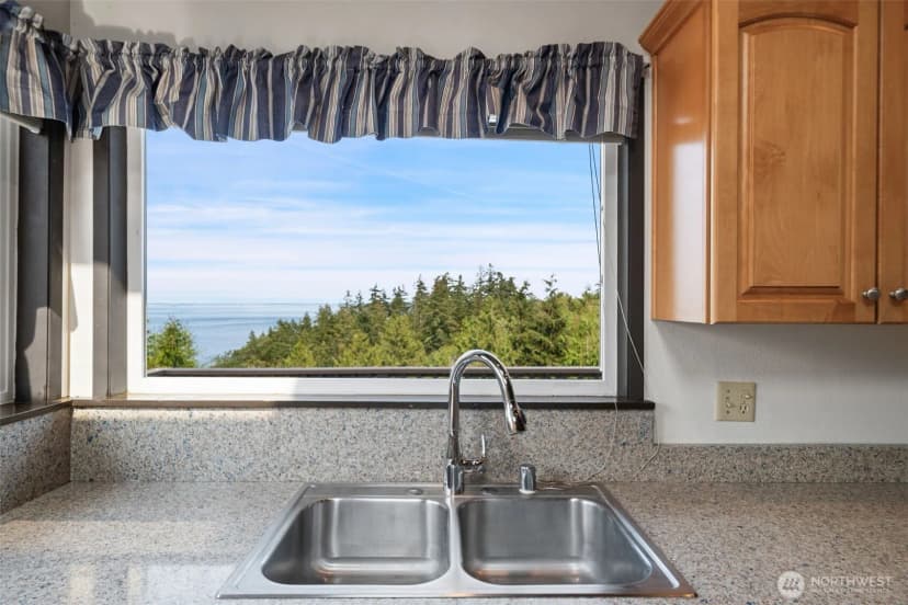Property photo for 91 Huckleberry Crst, Sequim photo 8
