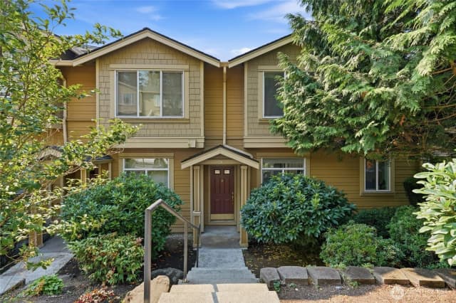 Property photo for 23300 Se Black Nugget Road #m2, Issaquah photo 2