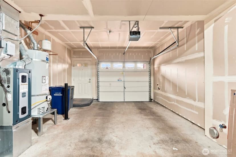 Property photo for 23300 Se Black Nugget Road #m2, Issaquah photo 26