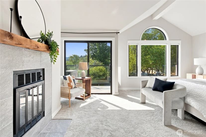 Property photo for 6121 Ne 175th Street #a402, Kenmore photo 16