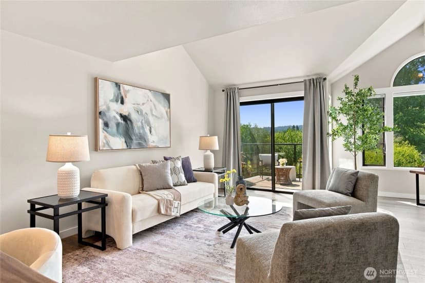 Property photo for 6121 Ne 175th Street #a402, Kenmore photo 8