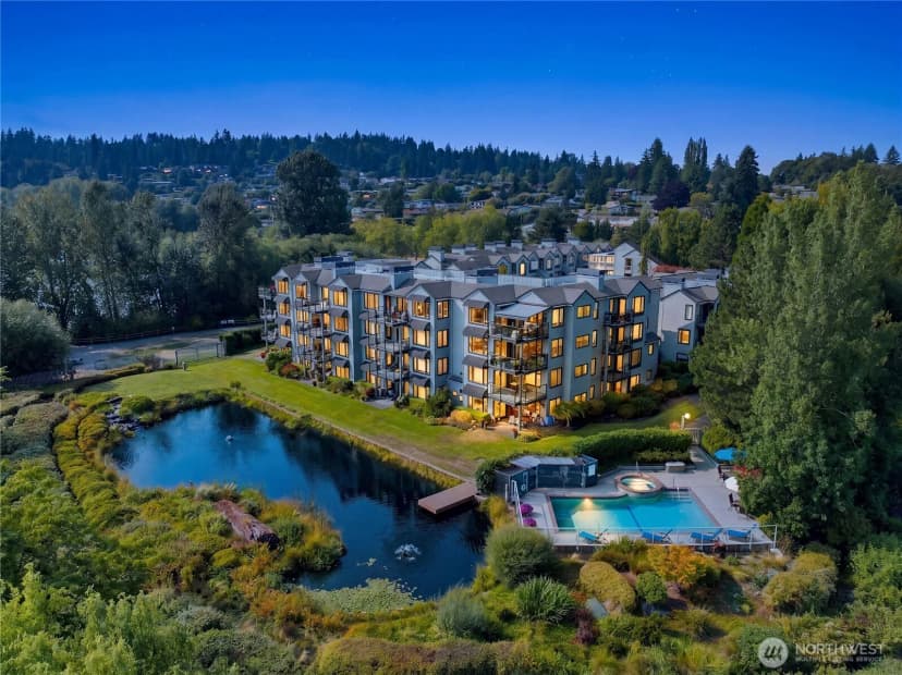 Property photo for 6121 Ne 175th Street #a402, Kenmore photo 36