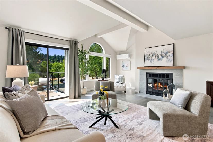 Property photo for 6121 Ne 175th Street #a402, Kenmore photo 9