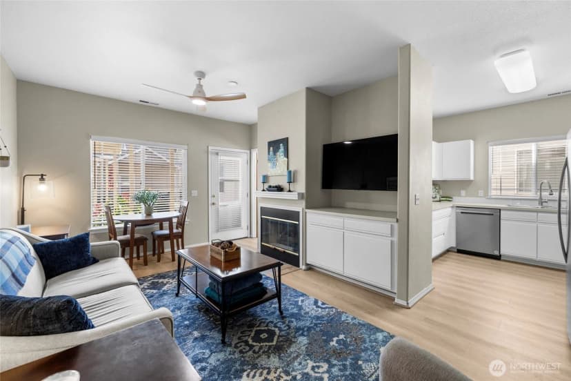 Property photo for 323 N Laventure Road #d, Mount Vernon photo 7
