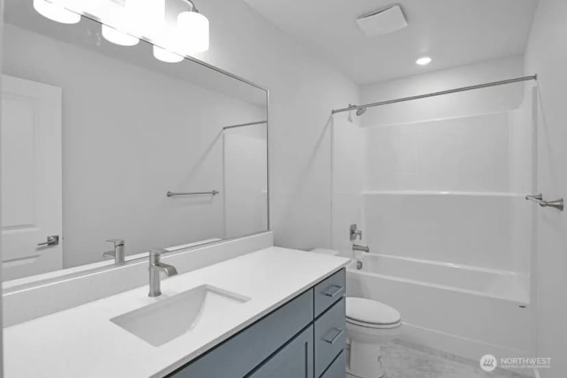 Property photo for 13216 Ne 127th Court #a, Kirkland photo 11