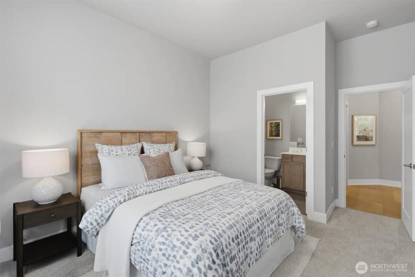 Property photo for 24309 Ne 24th Street, Sammamish photo 15