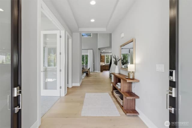 Property photo for 24309 Ne 24th Street, Sammamish photo 2