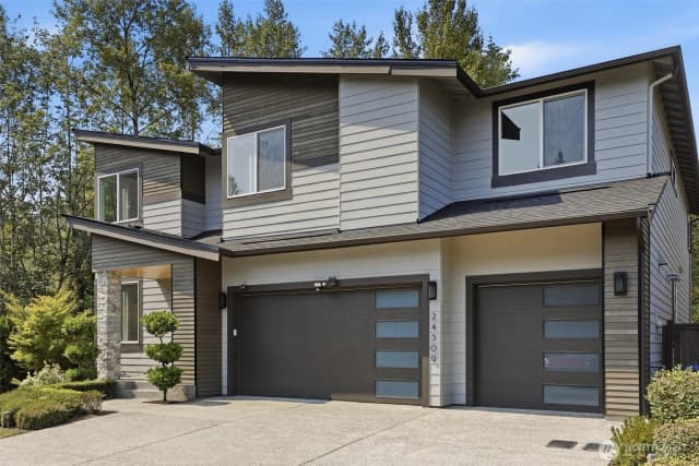 Property photo for 24309 Ne 24th Street, Sammamish
