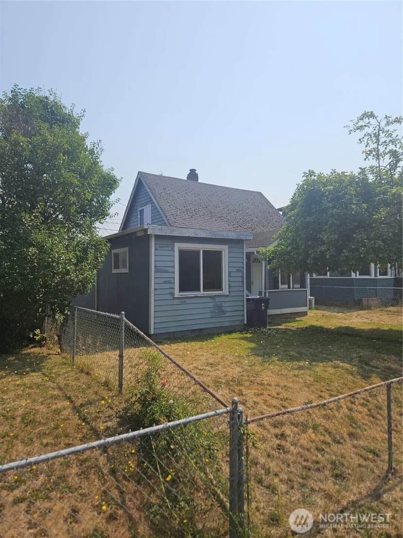 Property photo for 3823 E K Street, Tacoma photo 2