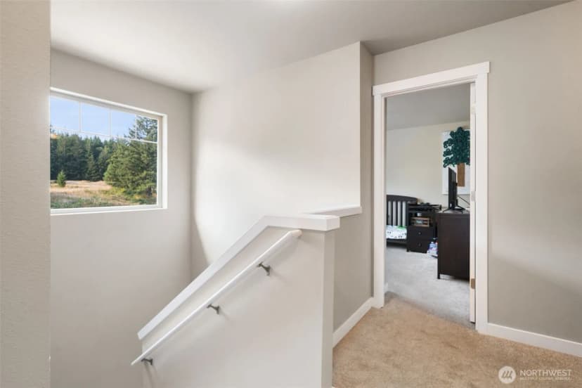 Property photo for 2416 W Echo Bay Dr, Bremerton photo 32