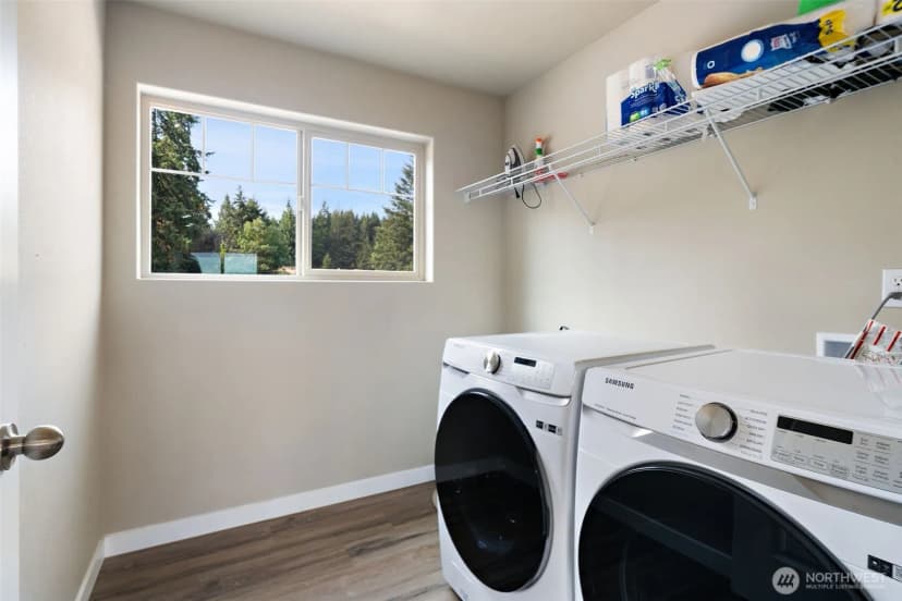 Property photo for 2416 W Echo Bay Dr, Bremerton photo 22