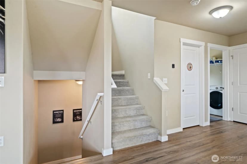 Property photo for 2416 W Echo Bay Dr, Bremerton photo 21