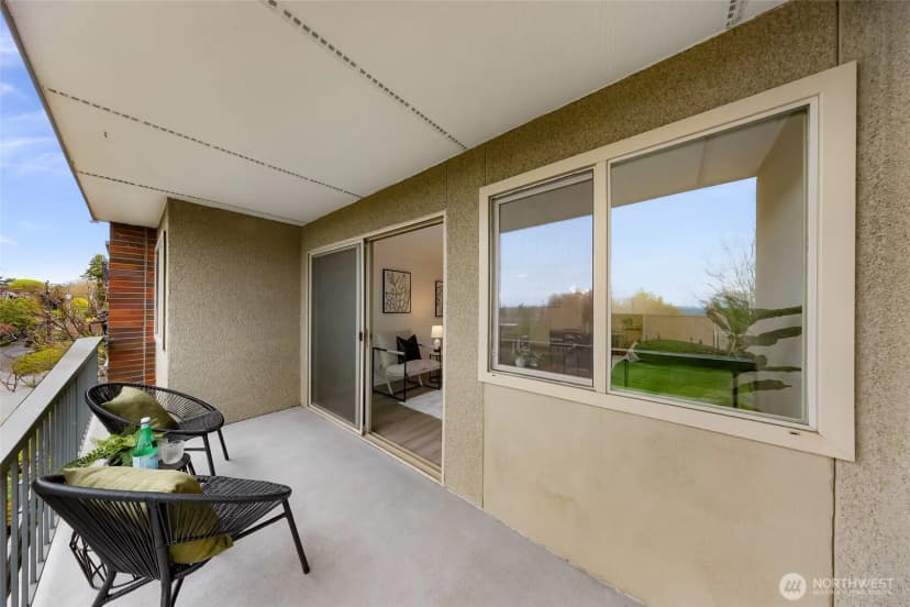 Property photo for 732 11th Avenue E #305, Seattle photo 9