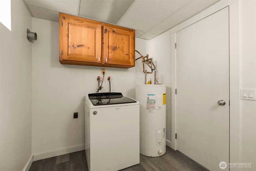 Property photo for 18920 127th Place Se, Renton photo 24