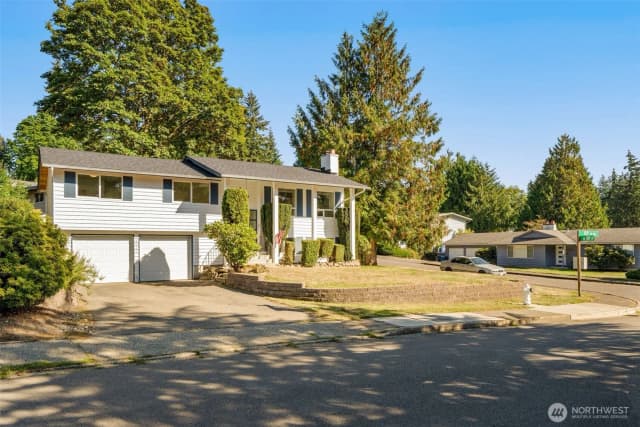 Property photo for 18920 127th Place Se, Renton photo 2
