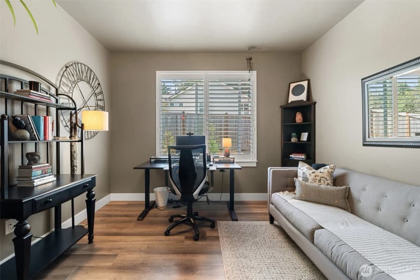 Property photo for 10849 Ne Apple Tree Point Lane, Kingston photo 10