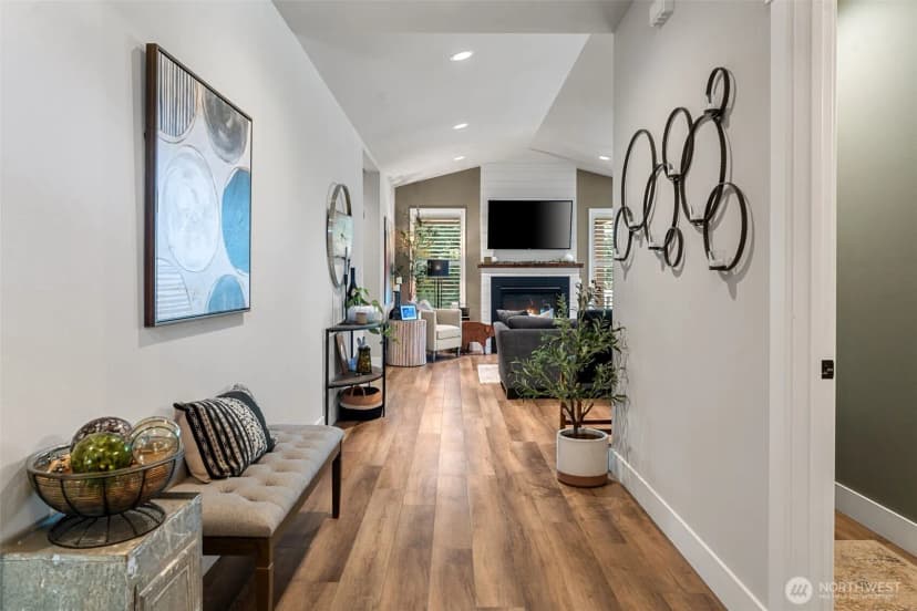 Property photo for 10849 Ne Apple Tree Point Lane, Kingston photo 11