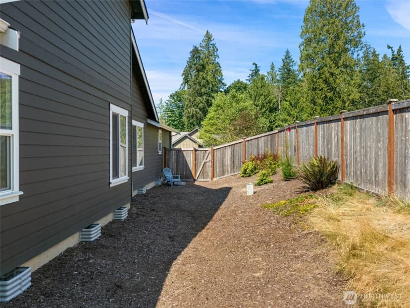 Property photo for 10849 Ne Apple Tree Point Lane, Kingston photo 31