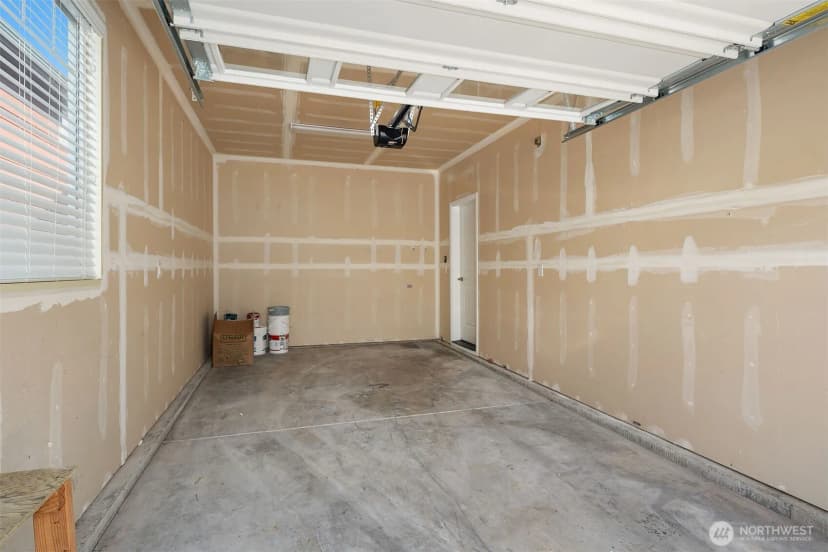 Property photo for 6521 Sw 31st Avenue, Seattle photo 24