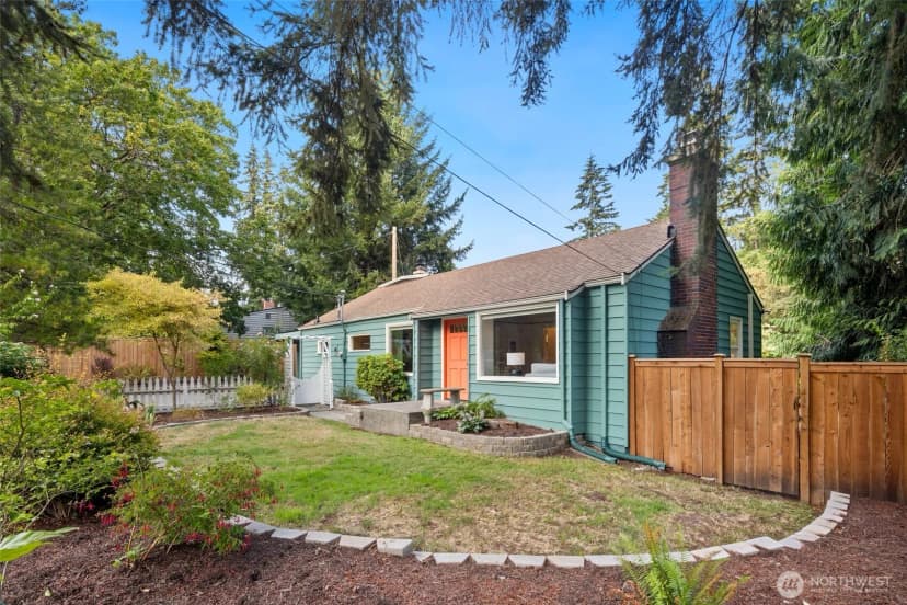 Property photo for 10708 17th Avenue Ne, Seattle photo 22