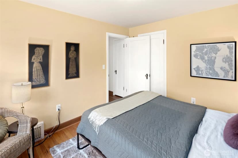 Property photo for 10708 17th Avenue Ne, Seattle photo 14
