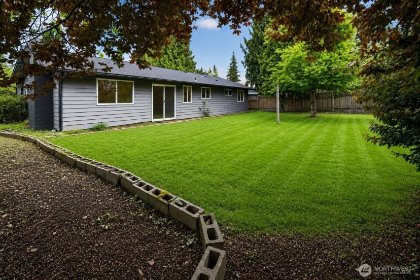 Property photo for 320 213th Place Sw, Bothell photo 29