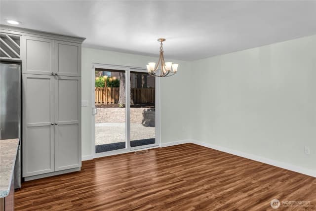 Property photo for 7902 89th Avenue Sw, Lakewood photo 5