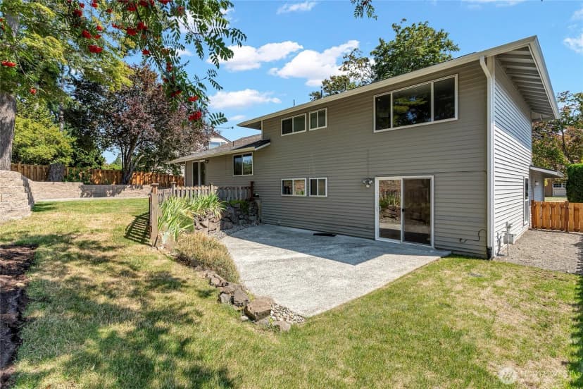 Property photo for 7902 89th Avenue Sw, Lakewood photo 29