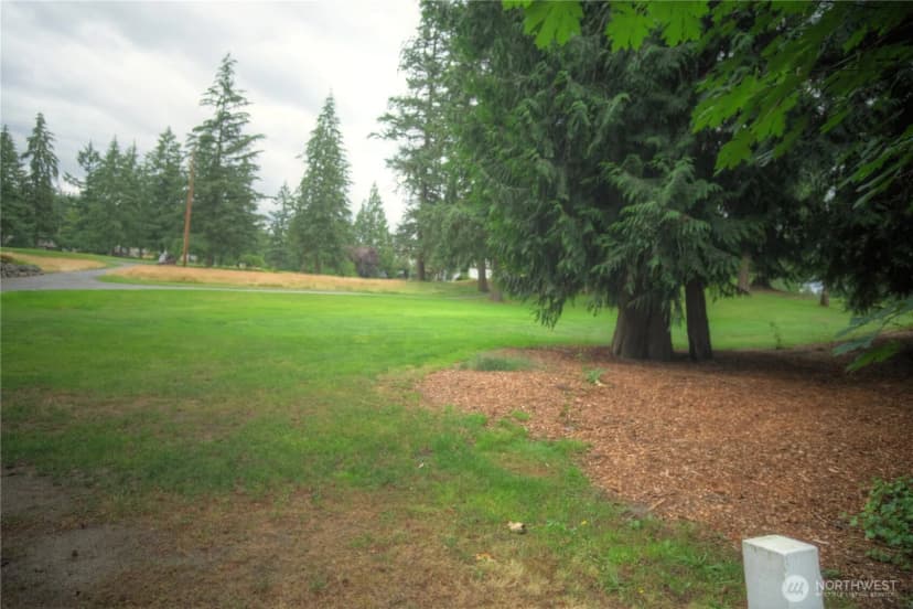 Property photo for 17102 146 Avenue Se, Renton photo 34