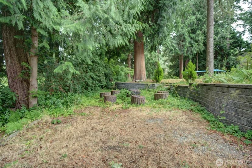 Property photo for 17102 146 Avenue Se, Renton photo 35