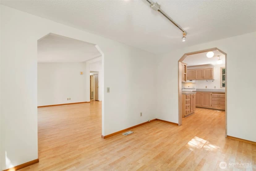 Property photo for 752 Jolie Way, Port Townsend photo 12