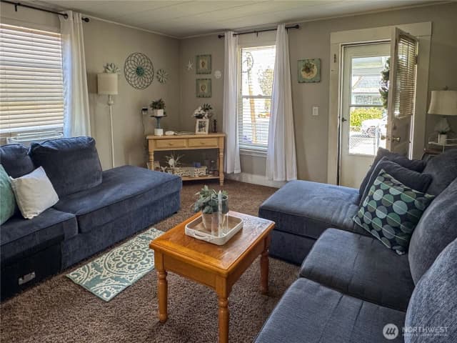Property photo for 800 Methow Street, Wenatchee photo 4