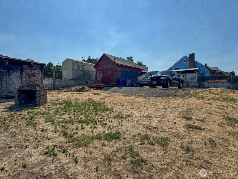 Property photo for 800 Methow Street, Wenatchee photo 15