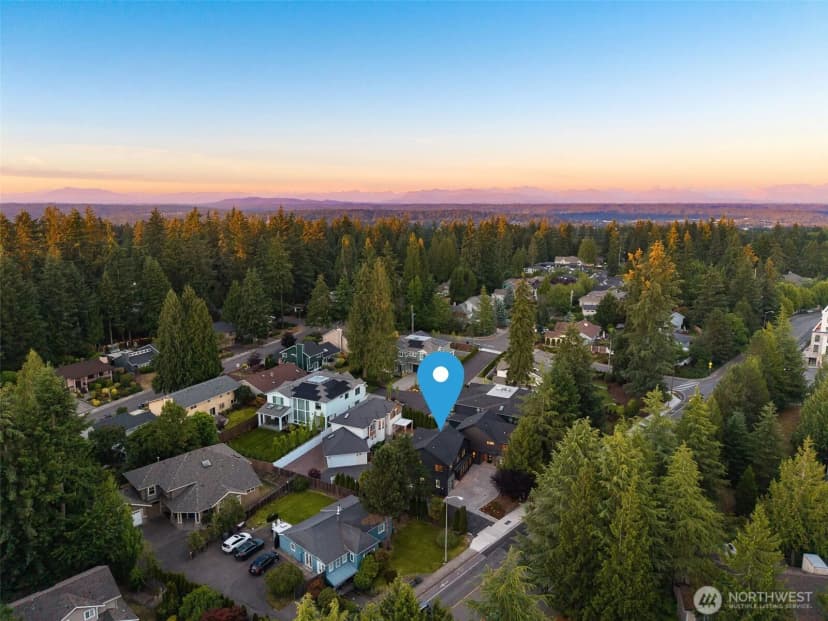 Property photo for 12908 Ne 70th Place, Kirkland photo 31