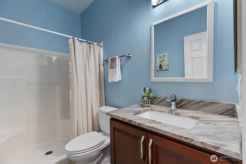 Property photo for 20919 Se 202nd Street, Renton photo 14