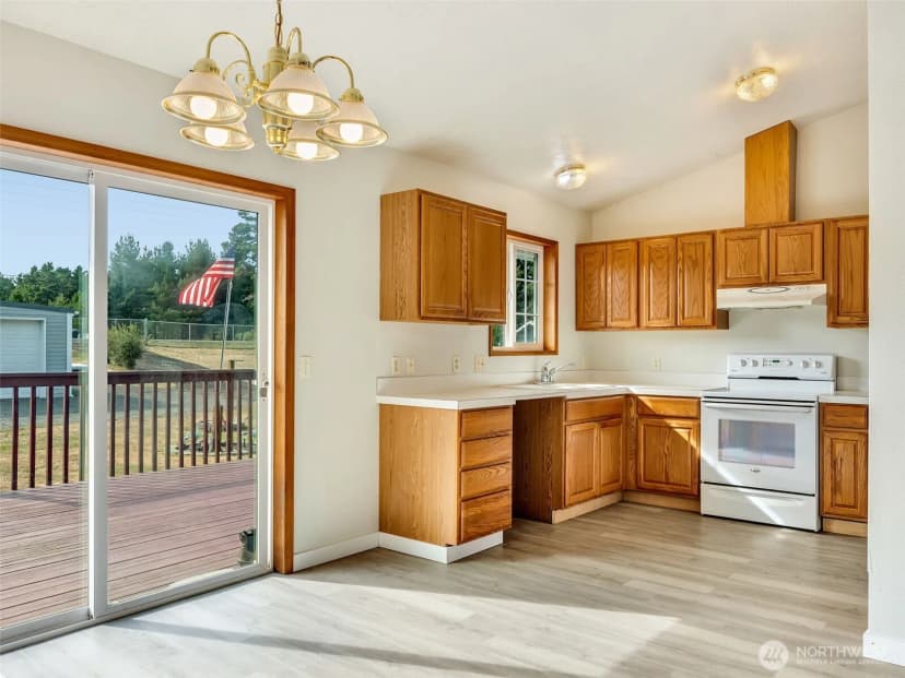 Property photo for 20215 P Place, Ocean Park photo 12