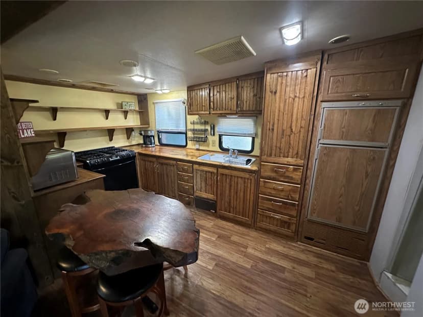 Property photo for 44894 Kloshe Trail, Concrete photo 6