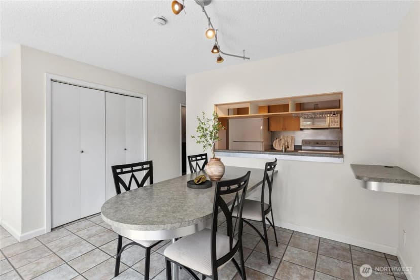 Property photo for 6707 204th Street Sw #205, Lynnwood photo 11