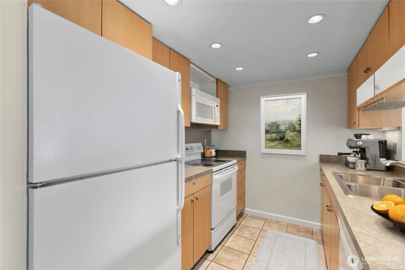 Property photo for 6707 204th Street Sw #205, Lynnwood photo 7